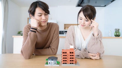 家を売却するor夫婦どちらかが住み続ける