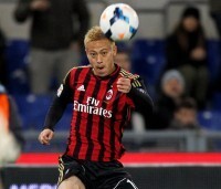 伊紙 先発出場の本田に及第点 非現実的な筋書きに慣れ始めた ニコニコニュース 伊紙 先発出場の本田に及第点 非現実的な筋書きに慣れ始めた ニコニコニュース