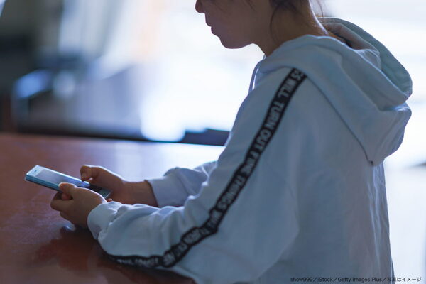 10代女性の3割が 芸能人の写真を使用した経験あり 自分のsnsに投稿 ニコニコニュース 10代女性の3割が 芸能人の写真を使用した経験あり 自分のsnsに投稿 ニコニコニュース
