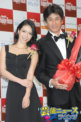 草刈正雄 長女 紅蘭から元カレ話に驚く イベント初共演サプライズに2人で涙 ニコニコニュース 草刈正雄 長女 紅蘭から元カレ話に驚く イベント初共演サプライズに2人で涙 ニコニコニュース
