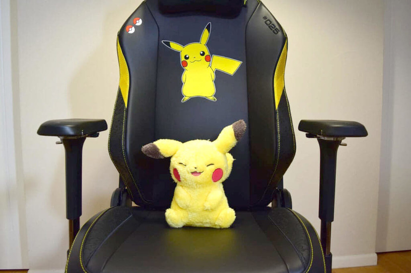 ピカチュウがかわいらしく描かれた高級ゲーミングチェア Secretlab Titan Evo 22 ポケモン ニコニコニュース