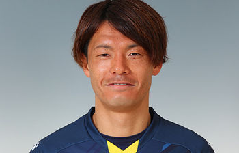 Mf岩上祐三が群馬と契約更新 今年もよろしくお願いします ニコニコニュース