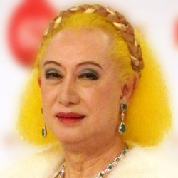 22年はこれで決まり 台湾から逆輸入 美輪明宏の待ち受け で運気アップ ニコニコニュース 22年はこれで決まり 台湾から逆輸入 美輪明宏の待ち受け で運気アップ ニコニコニュース