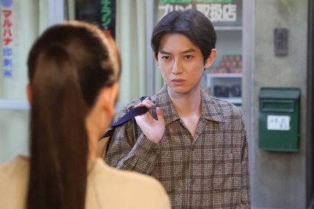 朝ドラ カムカムエヴリバディ 無愛想な男 本郷奏多が初登場 ニコニコニュース