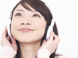 疲れたら聞きたい 私の元気の出る曲 嵐の トラブルメーカー 明るい曲調と 前向きな歌詞に元気をもらえる ニコニコニュース