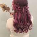 音楽が聞こえてきそうなヘアスタイル「メロディヘア」が夢のようなかわいさ　ト音記号や音符を髪の毛で立体的に再現