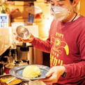 キングオブコント優勝芸人がカレー屋を続ける理由。1月の利益は数万円、2店舗は閉店も