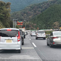 小仏トンネルの渋滞抜けたら中央分離帯をバキバキに壊してたんですが… 中央道 今後どうなる