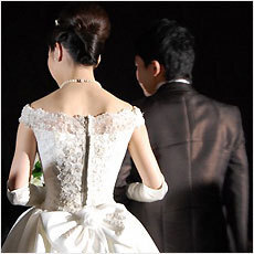 結婚式に持参するサブバッグ みなさんはどうしていますか ニコニコニュース 結婚式に持参するサブバッグ みなさんはどうしていますか ニコニコニュース