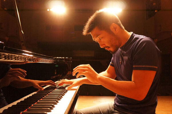 Ny在住ピアニスト中村天平さんに聞く 海外こそチャンスをつかめる場所 ニコニコニュース