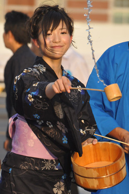 天使すぎる女子アナ がいた 現役女子大生キャスターの塩川菜摘 ニコニコニュース 天使すぎる女子アナ がいた 現役女子大生キャスターの塩川菜摘 ニコニコニュース