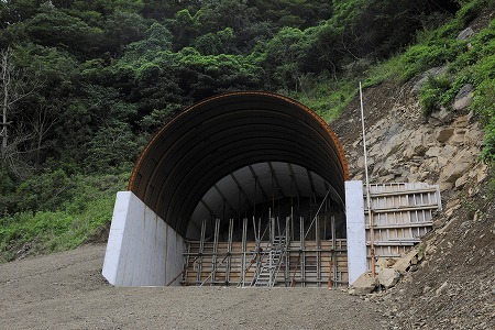 日韓関係を改善せんと 統一協会が掘り始めた世界最長 日韓トンネル は本気だった ニコニコニュース