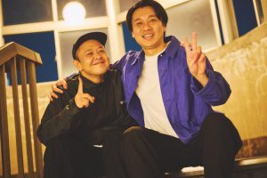 松本人志からのしゃれた褒め言葉に喜ぶ。キングオブコント王者・サルゴリラ、幼なじみの二人で歩んだ40年