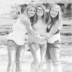 年齢とともに友達が減って寂しいです どうすればいいですか ニコニコニュース