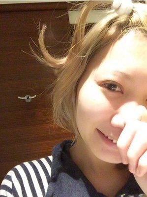 寝グセにすっぴん セカオワ Saoriの 良い感じの寝ぐせ 写真にファン歓喜 ニコニコニュース