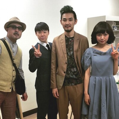 松田龍平 二階堂ふみ 阿部サダヲらとの写真を公開 豪華メンツ モヒカン頭に反響 ニコニコニュース