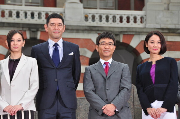 久利生公平も木村拓哉も キラキラ感は健在 映画 Hero 完成報告会見レポート ニコニコニュース 久利生公平も木村拓哉も キラキラ感は健在 映画 Hero 完成報告会見レポート ニコニコニュース