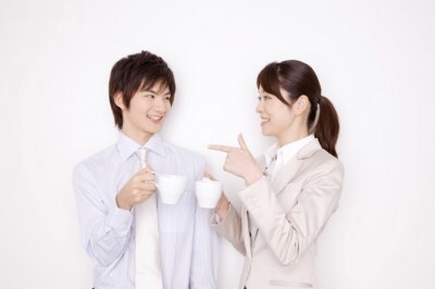 どこか不自然だな 男性が気づいた 女性の笑顔の不自然さ ニコニコニュース どこか不自然だな 男性が気づいた 女性の笑顔の不自然さ ニコニコニュース