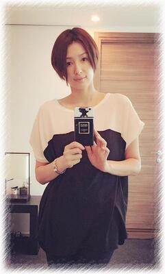 吉瀬美智子がイメチェンで美しさ倍増 大人の色気にファン歓喜 ニコニコニュース 吉瀬美智子がイメチェンで美しさ倍増 大人の色気にファン歓喜 ニコニコニュース