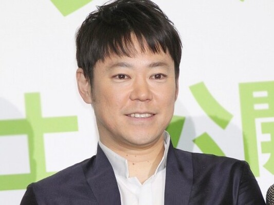 阿部サダヲ 瀧本美織からのキス顔チェックに赤面 恥ずかしくなりました ニコニコニュース 阿部サダヲ 瀧本美織からのキス顔チェックに赤面 恥ずかしくなりました ニコニコニュース