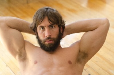 男らしさの象徴 女子に聞く 胸毛が生えている男性って 好き 嫌い ニコニコニュース