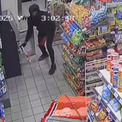 派手過ぎる！店内を吹き飛ばしてしまったコンビニＡＴＭ強盗事件（アメリカ）(New!!)