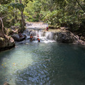 サマル島の隠れ家！ エメラルドグリーンの滝カサ・タナウで楽しむ究極の癒やし体験(New!!)