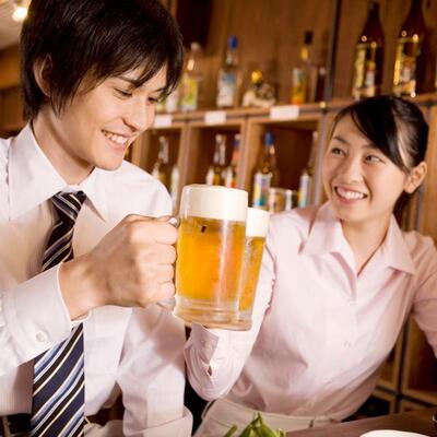 飲み会で下ネタを話題にする男性の心理 ニコニコニュース