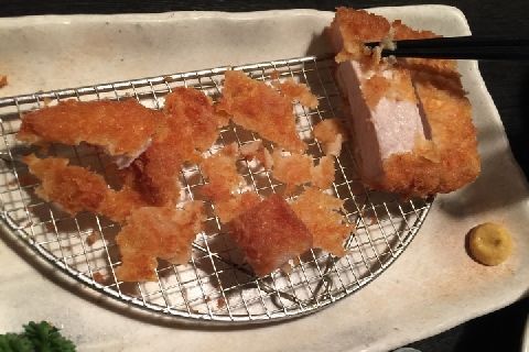 とんかつの衣 はがして食べる客に店主激怒 食べ方 を指定することはできる ニコニコニュース