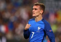 ユーロ16のmvpは仏代表fwグリエスマン 得点王との2冠達成 ニコニコニュース