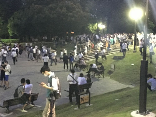動画 ポケモンgo のミニリュウ確保に世田谷公園が異常事態 まるでお祭り状態 ニコニコニュース 動画 ポケモンgo のミニリュウ確保に世田谷公園が異常事態 まるでお祭り状態 ニコニコニュース