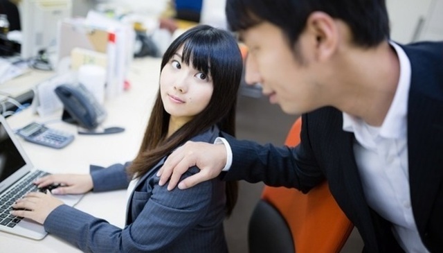 ボティタッチは触るより 触らせる が効果的って本当 ニコニコニュース ボティタッチは触るより 触らせる が効果的って本当 ニコニコニュース