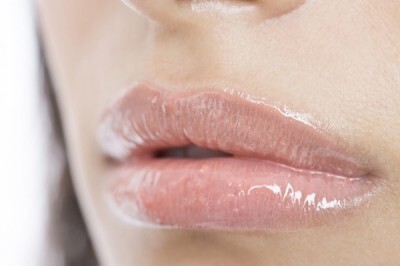 う 奪いてぇっ キスしたくなる女子の唇は マット Or ツヤツヤ ニコニコニュース