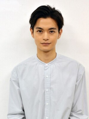 瀬戸康史 俳優 高橋一生は お兄ちゃんみたいな存在 舞台共演で 運命の出会い ニコニコニュース