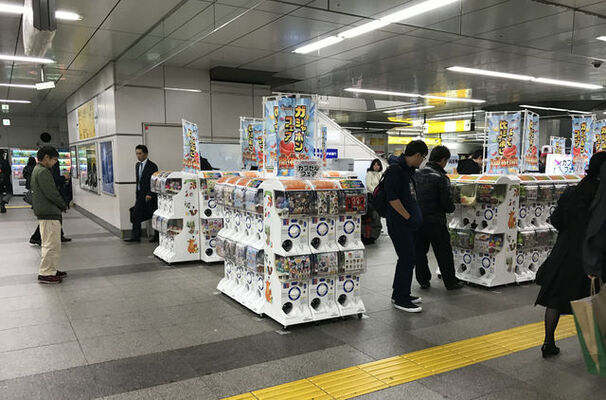 秋葉原駅構内でガシャポンフェア開催 ガチャガチャ ガシャポン ガシャポン みんなはどれ派 ニコニコニュース