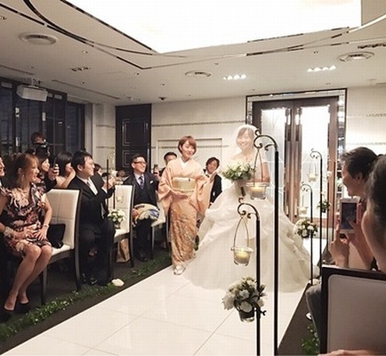 キンタロー が実妹とバージンロード ニコニコニュース キンタロー が実妹とバージンロード ニコニコニュース