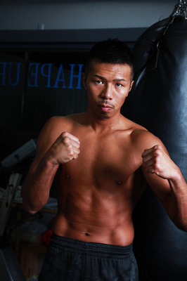 王座陥落した内山高志が大晦日の一戦への覚悟を語る 一番勝ちたいと思っているのは僕です ニコニコニュース 王座陥落した内山高志が大晦日の一戦への覚悟を語る 一番勝ちたいと思っているのは僕です ニコニコニュース