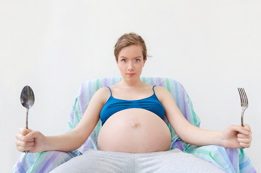 医師監修 妊娠初期に食欲が減る 増えるのはなぜ 原因と対処法 ニコニコニュース