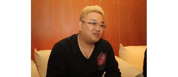 平野ノラ サンド伊達の絶妙なショットにファンが大喜利を始める ニコニコニュース 平野ノラ サンド伊達の絶妙なショットにファンが大喜利を始める ニコニコニュース