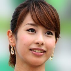 加藤綾子 胸の渓谷の汗の匂い 談義で アンダーウエアの洗濯頻度を激白 ニコニコニュース