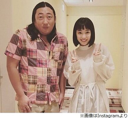 広瀬すずとロバート秋山 顔の大きさに反響 ニコニコニュース 広瀬すずとロバート秋山 顔の大きさに反響 ニコニコニュース