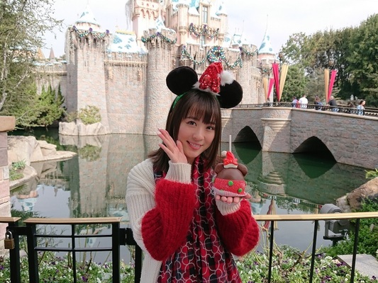 北乃きい カリフォルニア ディズニーランド リゾート のクリスマスイベントを紹介 ぜひ本場のホリデーシーズンを味わって ニコニコニュース 北乃きい カリフォルニア ディズニーランド リゾート のクリスマスイベントを紹介 ぜひ本場のホリデーシーズンを味わって ニコニコニュース