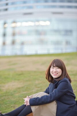 横浜出身 注目シンガーソングライター関取 花さんが 最新曲 ジモト横浜を語る 前編 ニコニコニュース 横浜出身 注目シンガーソングライター関取 花さんが 最新曲 ジモト横浜を語る 前編 ニコニコニュース