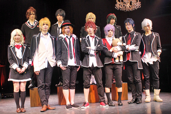 ドs な吸血シーンに注目 10人のヴァンパイアによる舞台 Diabolik Lovers ニコニコニュース
