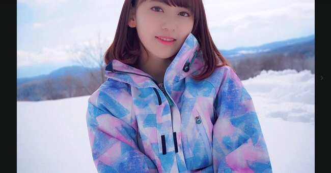 宮脇咲良のスキーウェア姿に大興奮 ゲレンデマジックに昇天するファンが続出 ニコニコニュース 宮脇咲良のスキーウェア姿に大興奮 ゲレンデマジックに昇天するファンが続出 ニコニコニュース