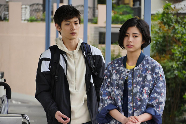 佐久間由衣 世にも奇妙な物語 に初出演 三浦春馬と共演で5月放送 ニコニコニュース