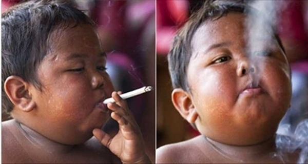 8年前に話題になった2歳の頃から1日40本のタバコを吸っていた子どもの現在 別の問題に悩まされる ニコニコニュース