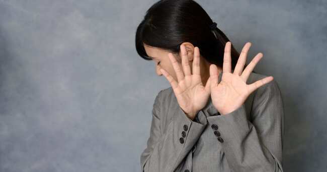 体臭がキツイ人は無理 生理的に受け付けない男性の特徴3選 ニコニコニュース 体臭がキツイ人は無理 生理的に受け付けない男性の特徴3選 ニコニコニュース