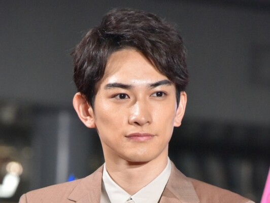町田啓太 気高さ を持って小松帯刀に挑む 先輩 瑛太も いいね ニコニコニュース 町田啓太 気高さ を持って小松帯刀に挑む 先輩 瑛太も いいね ニコニコニュース