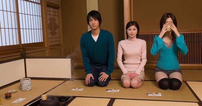 正座は足が痺れるので苦手 年を取るほどできなくなる理由とは ニコニコニュース 正座は足が痺れるので苦手 年を取るほどできなくなる理由とは ニコニコニュース